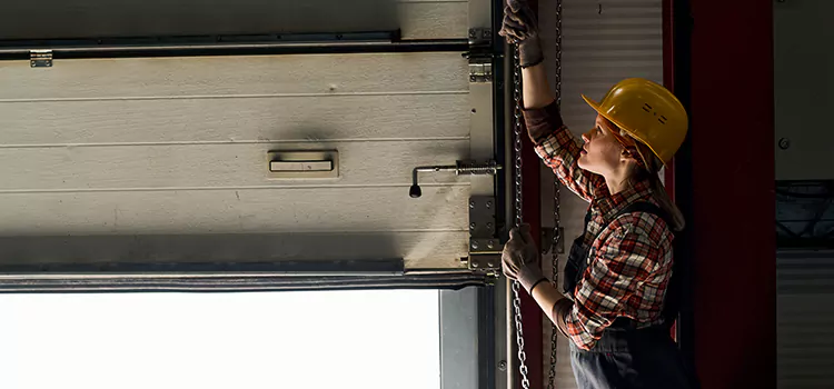 Addressing Common Garage Door Stoppage Issues in Inglewood, CA